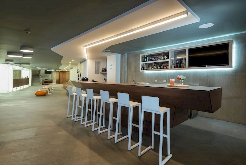 hotel calypso beach colombia taburete barcino resol diseno 282 29